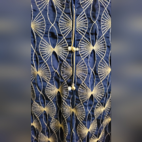 Cloths - Picture 5 of 6